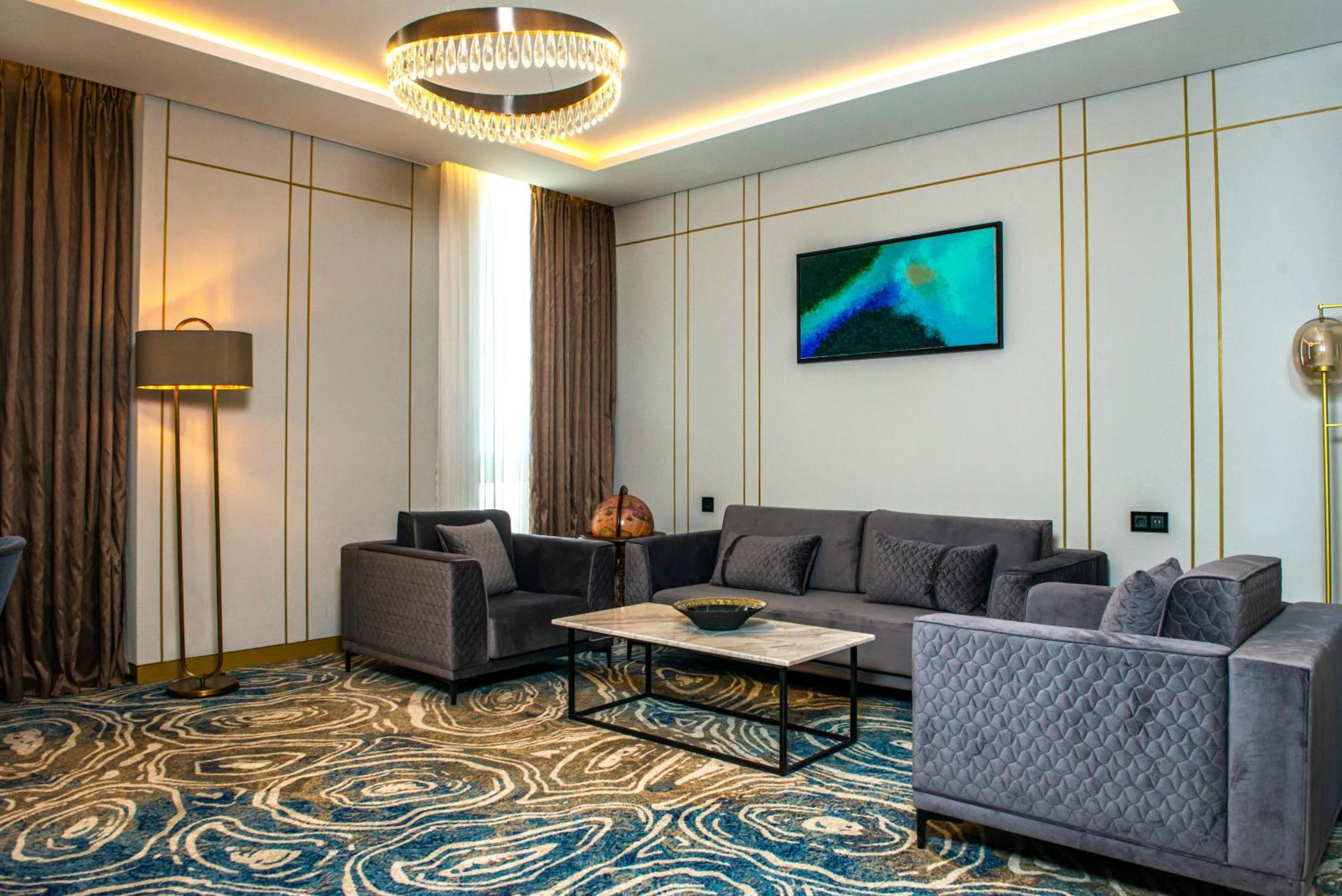Intercontinental Baku By Ihg Hotel Exterior photo Suite